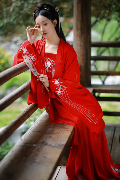 Elevate Your Look with Elegant Long Kimono Robes – KimonoXO