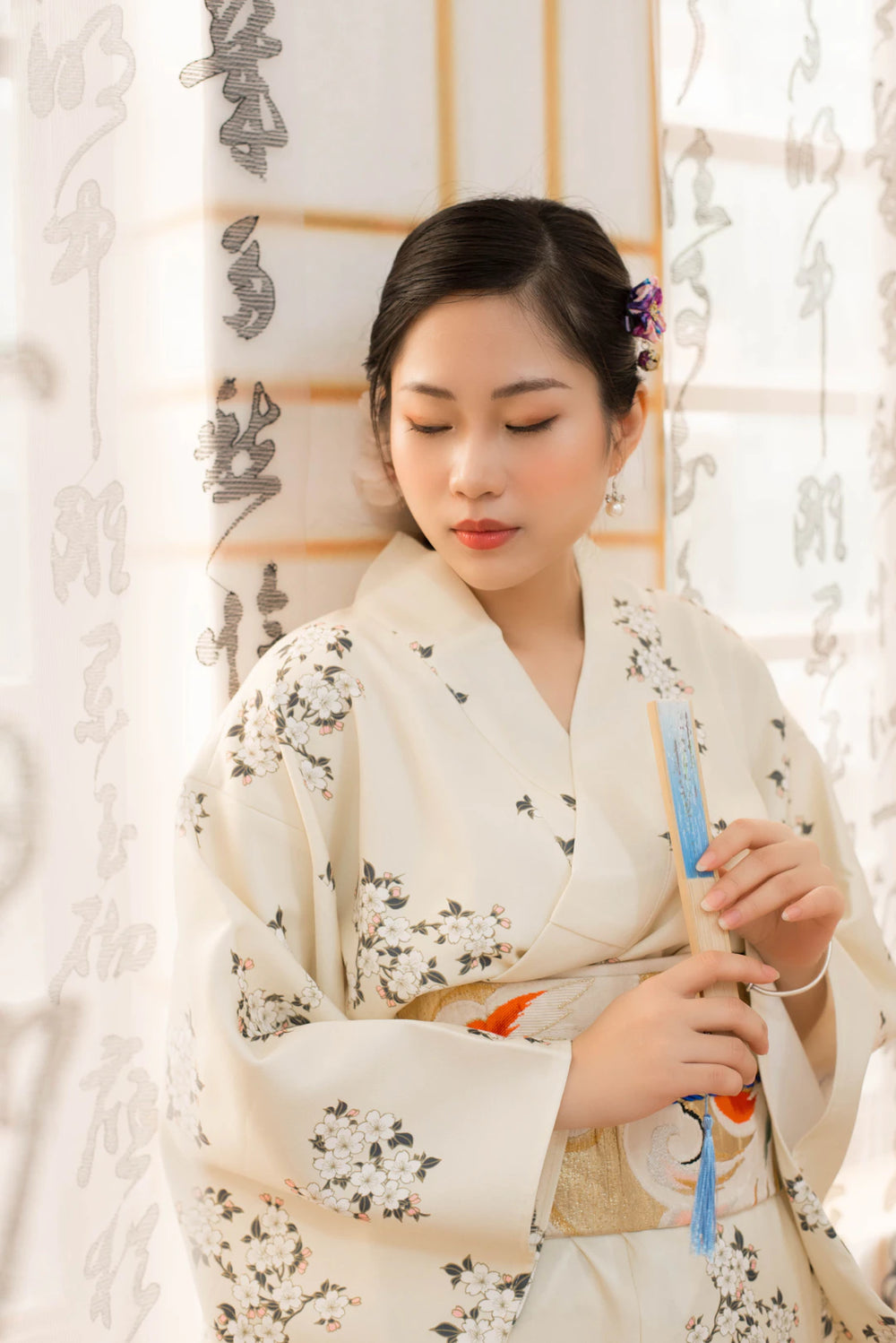 Essential Care Tips for Your Japanese Kimono Robe – KimonoXO